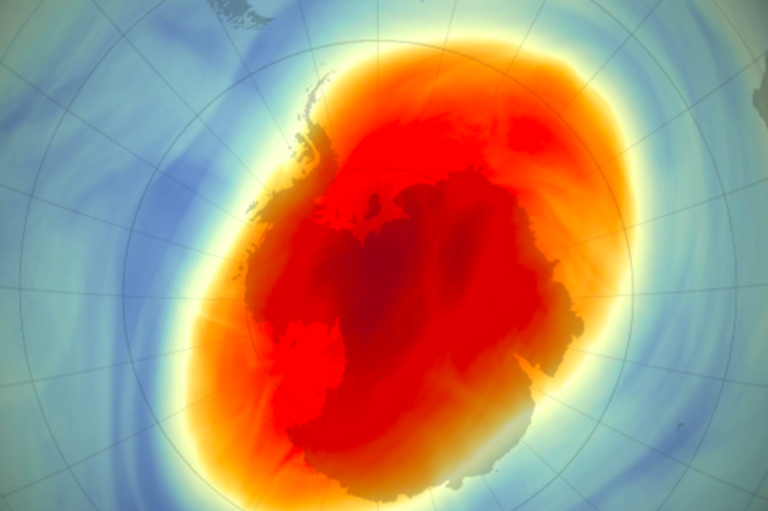 Read more about the article El agujero de la capa de ozono sigue cerrándose. Es un triunfo… que no sirve de nada frente al cambio climático