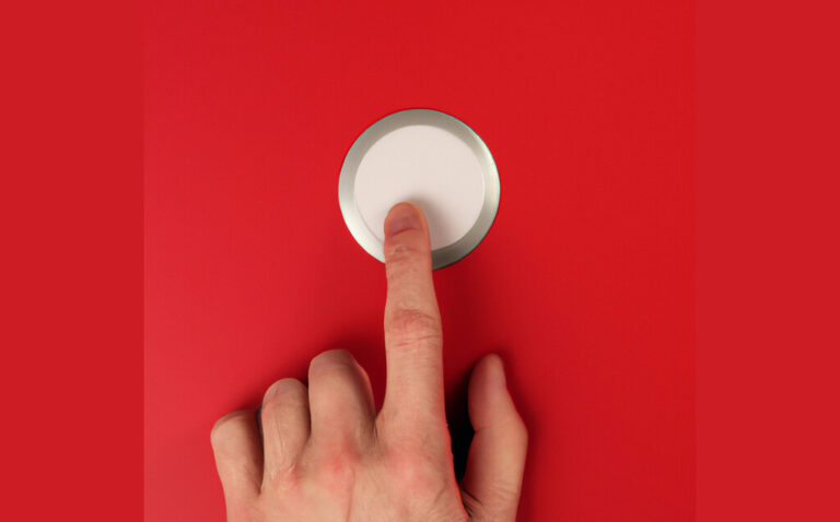 Read more about the article Adobe te obliga a pagar una suscripción para rotar un PDF porque las suscripciones lo han arrasado todo