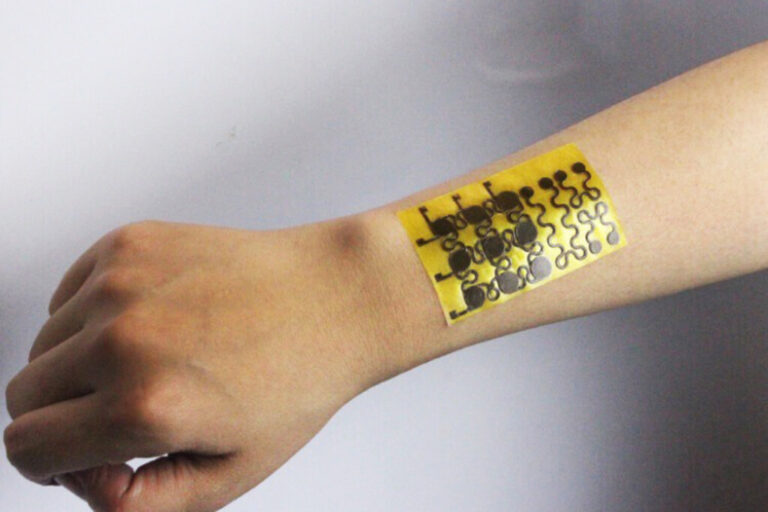 Read more about the article Cada vez estamos más cerca del wearable más prometedor del futuro: las pieles electrónicas