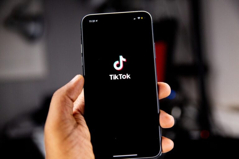 Read more about the article Por qué estoy viendo bailar a esta gente: TikTok te dará explicaciones sobre los vídeos que estás viendo