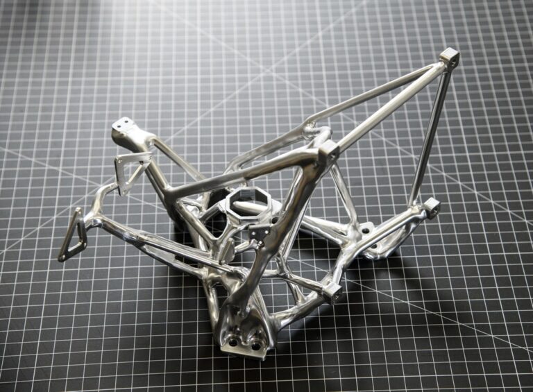 Read more about the article Misiones espaciales diseñadas por algoritmo: cómo la NASA está abrazando la IA para crear nuevas piezas