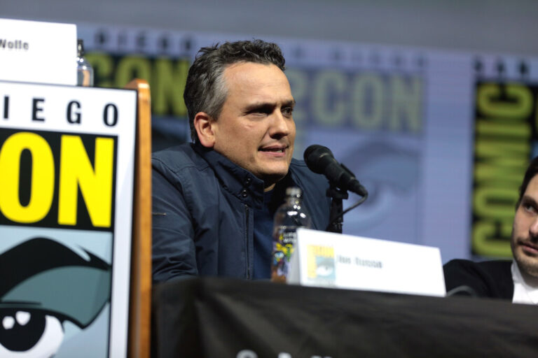 Read more about the article Hollywood se las promete muy felices con la IA y el cine. Los guionistas ya están en pie de guerra