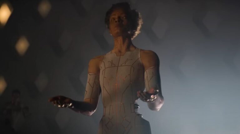 Read more about the article El trailer de la temporada 2 de ‘Fundación’ revalida su condición de ciencia ficción más lujosa del momento