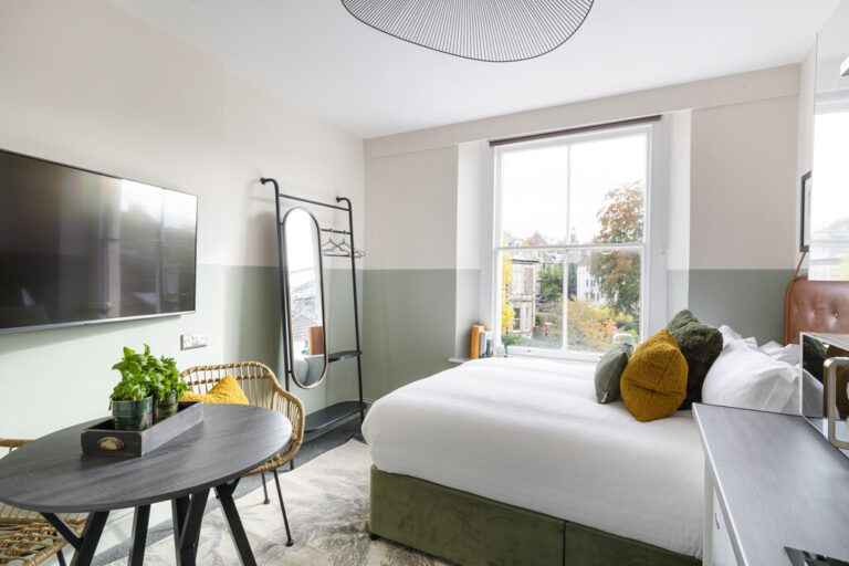 Read more about the article La gran crisis de Airbnb: sus cifras están desplomándose en EEUU tras años de regulación y estandarización