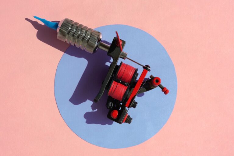 Read more about the article Los tatuajes llevan años normalizados. Ahora afrontan su siguiente evolución: convertirse en biosensores