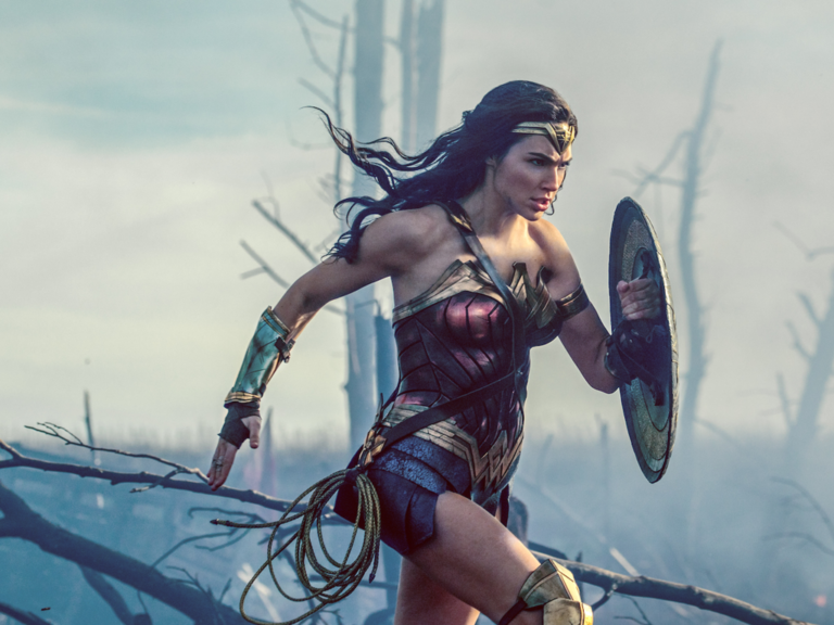 Read more about the article Gal Gadot afirma que habrá ‘Wonder Woman 3’, lo que certifica el absoluto caos en el que está metida la DC de Gunn