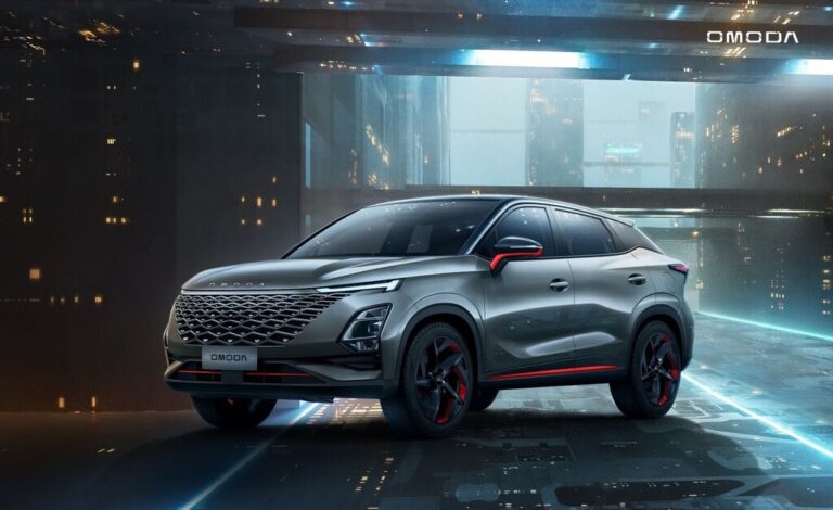 Read more about the article Omoda aterriza en España con su C5: una nueva marca china para sacudir el mercado de los SUV