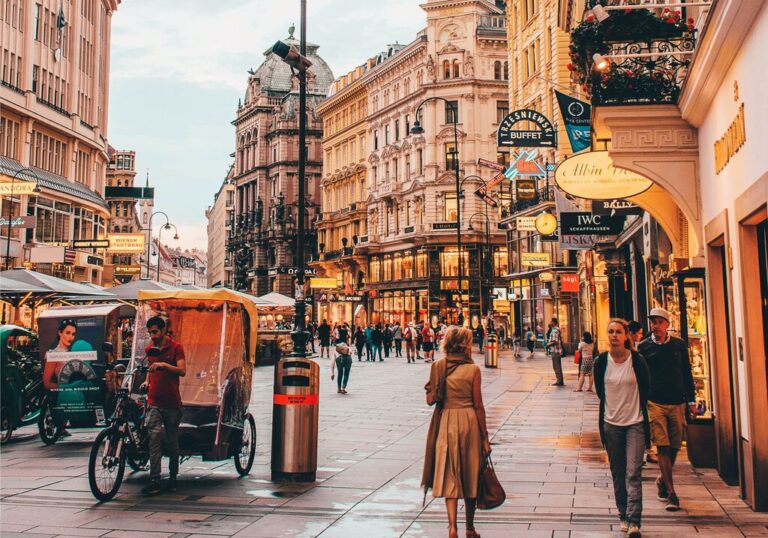 Read more about the article Pagar en efectivo cada vez es más difícil. Así que Austria se plantea incluir ese derecho en su constitución