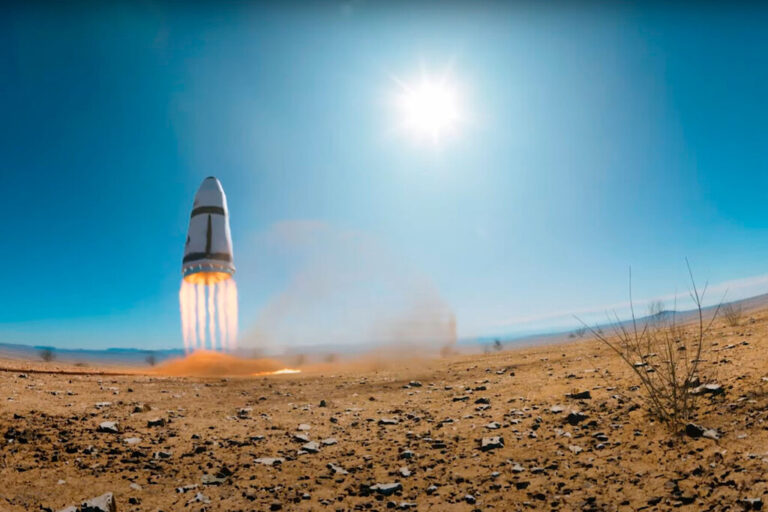 Read more about the article Bill Gates es el último millonario en sumarse a la carrera espacial. Elon Musk tiene más motivos para odiarle