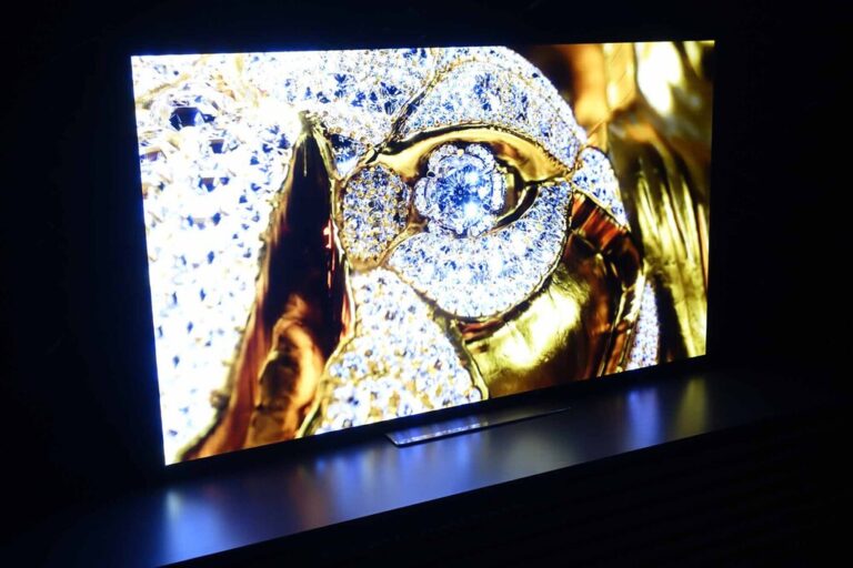 Read more about the article China está lista para meterse de lleno en el mercado de los televisores OLED y poner a Corea del Sur contra las cuerdas