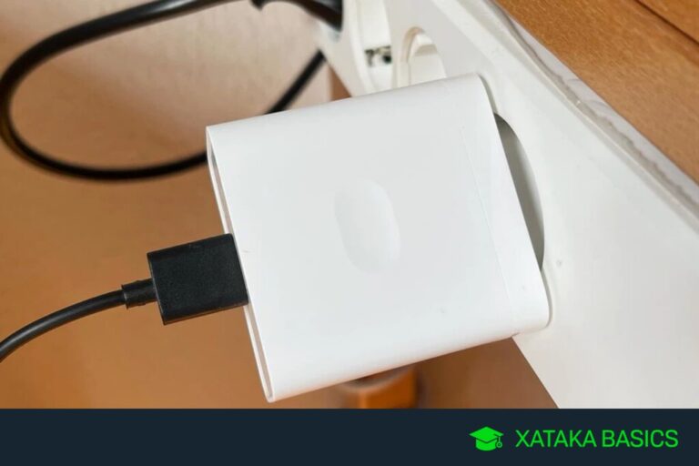 Read more about the article Cómo saber lo que consume tu cargador del móvil todo el día enchufado sin usarlo