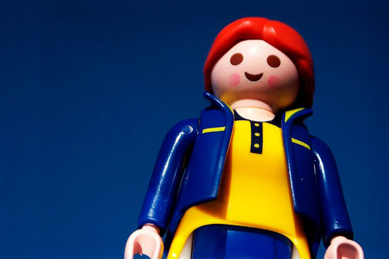 Read more about the article Los “clicks” de Playmobil, frente a la extinción: la compañía sufre una de las peores crisis de su historia