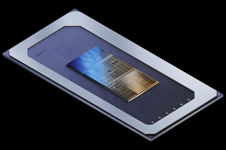 Read more about the article El plan de Intel para liderar en semiconductores tiene un giro inesperado: necesita la tecnología de su principal competidor