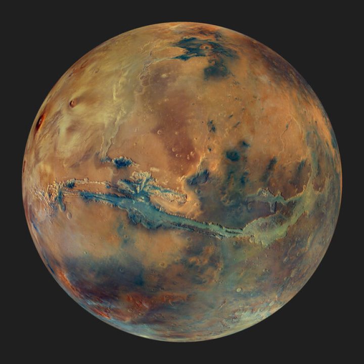 La superficie de Marte, a un detalle inédito: las nuevas imágenes reveladas por la ESA en los 20 años de Mars Express